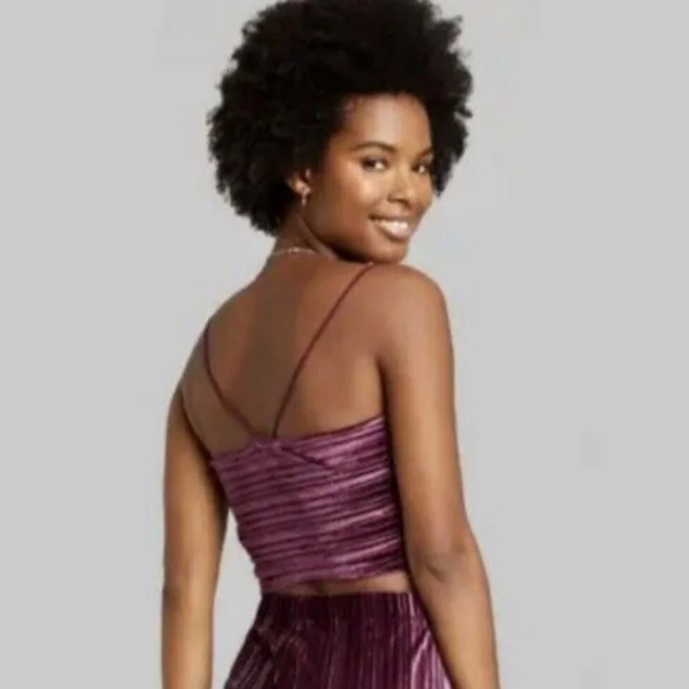 Wild Fable Cinched Front Velvet Ribbed Crop Top Size M - Picture 4 of 12